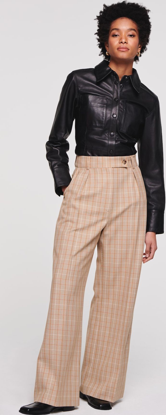 Aligne Kalhoty se sklady v pase béžová / oranžová / bílá