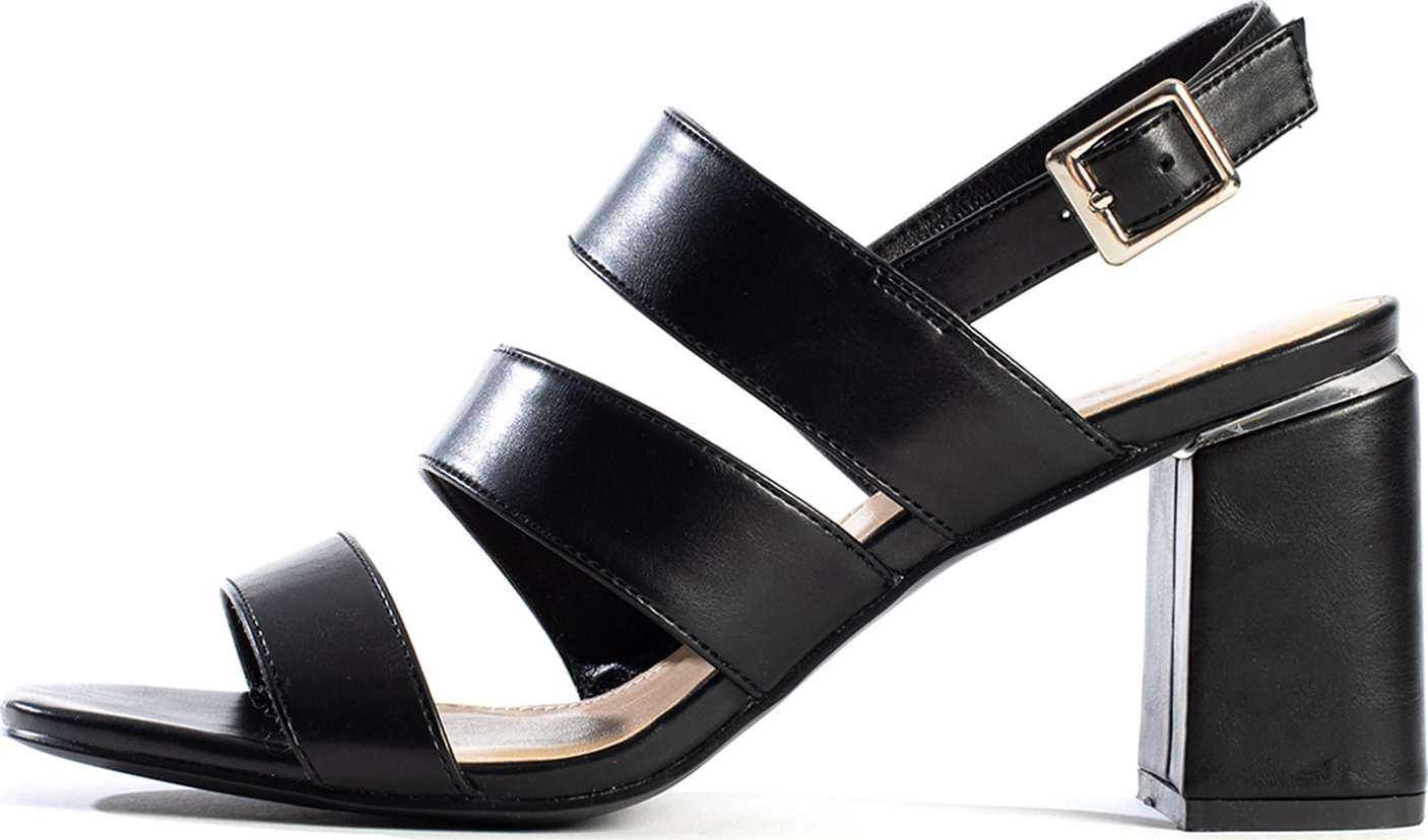Celena Páskové sandály 'Charis' černá