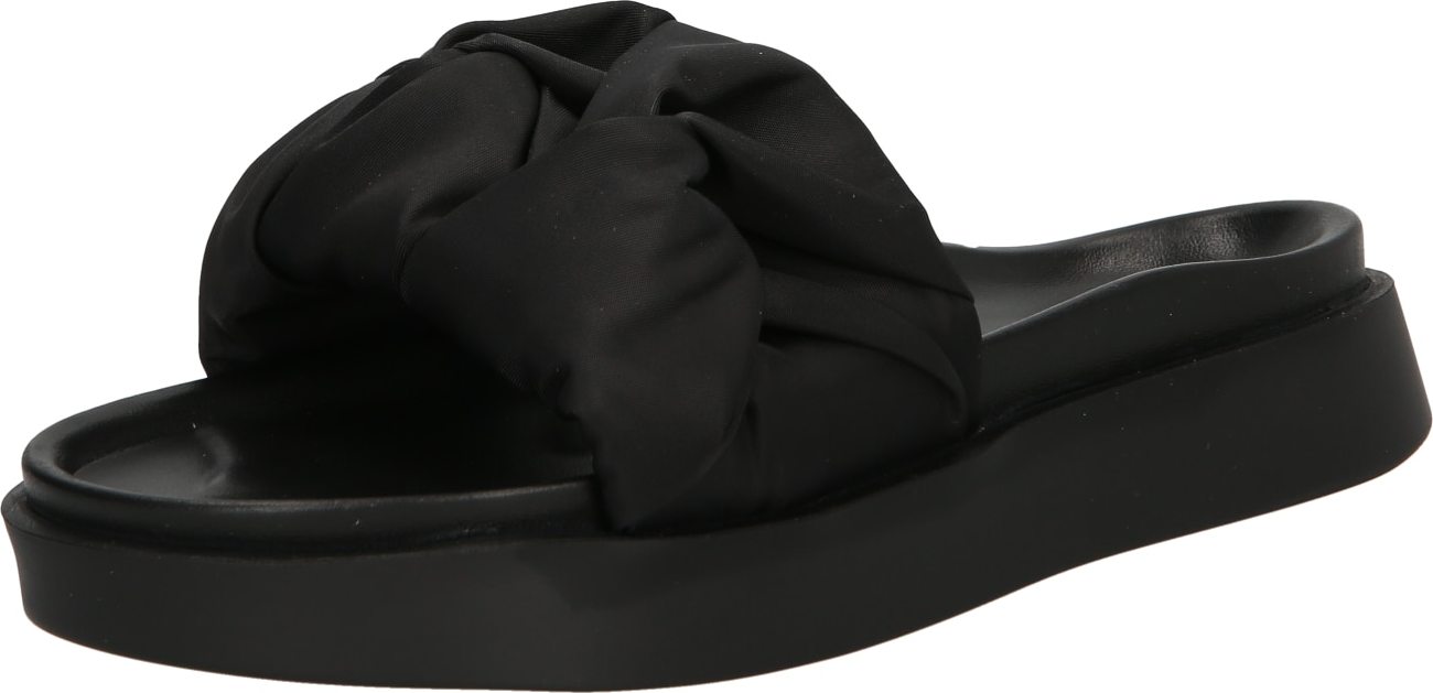 INUIKII Pantofle 'Fjord' černá