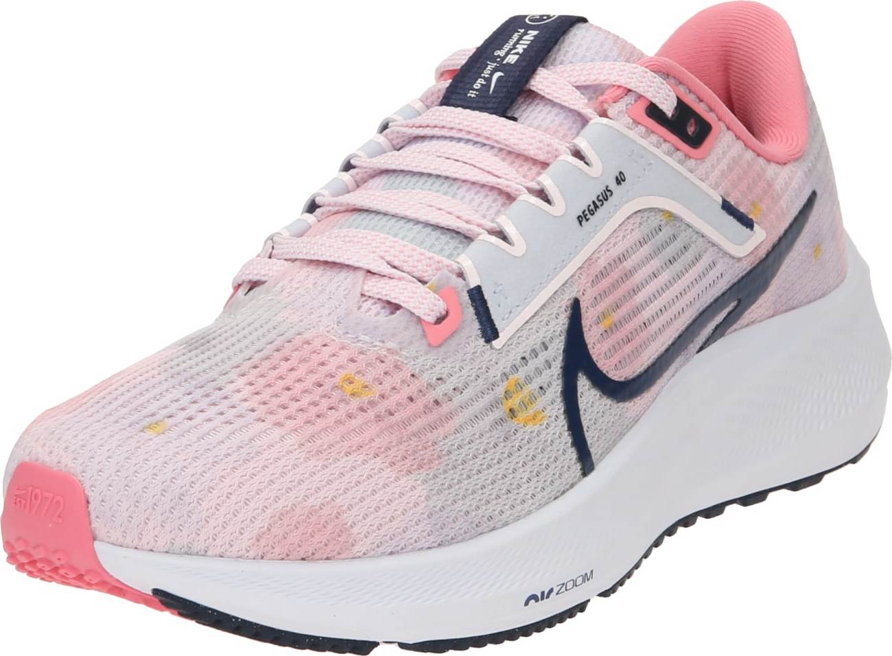 Běžecká obuv Nike světle šedá / světle růžová / černá